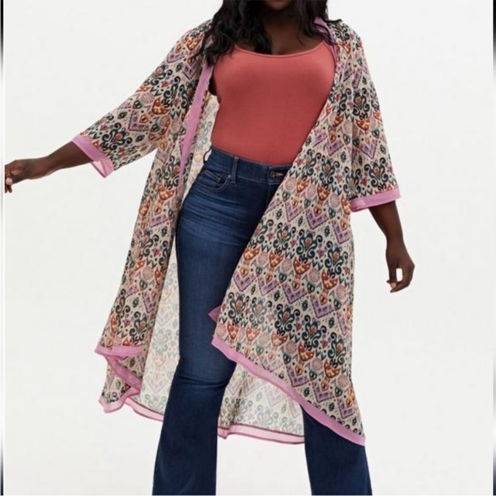 NWOT Torrid  Patterned Kimono with Pink Trim size 1X 🌸 BG 02